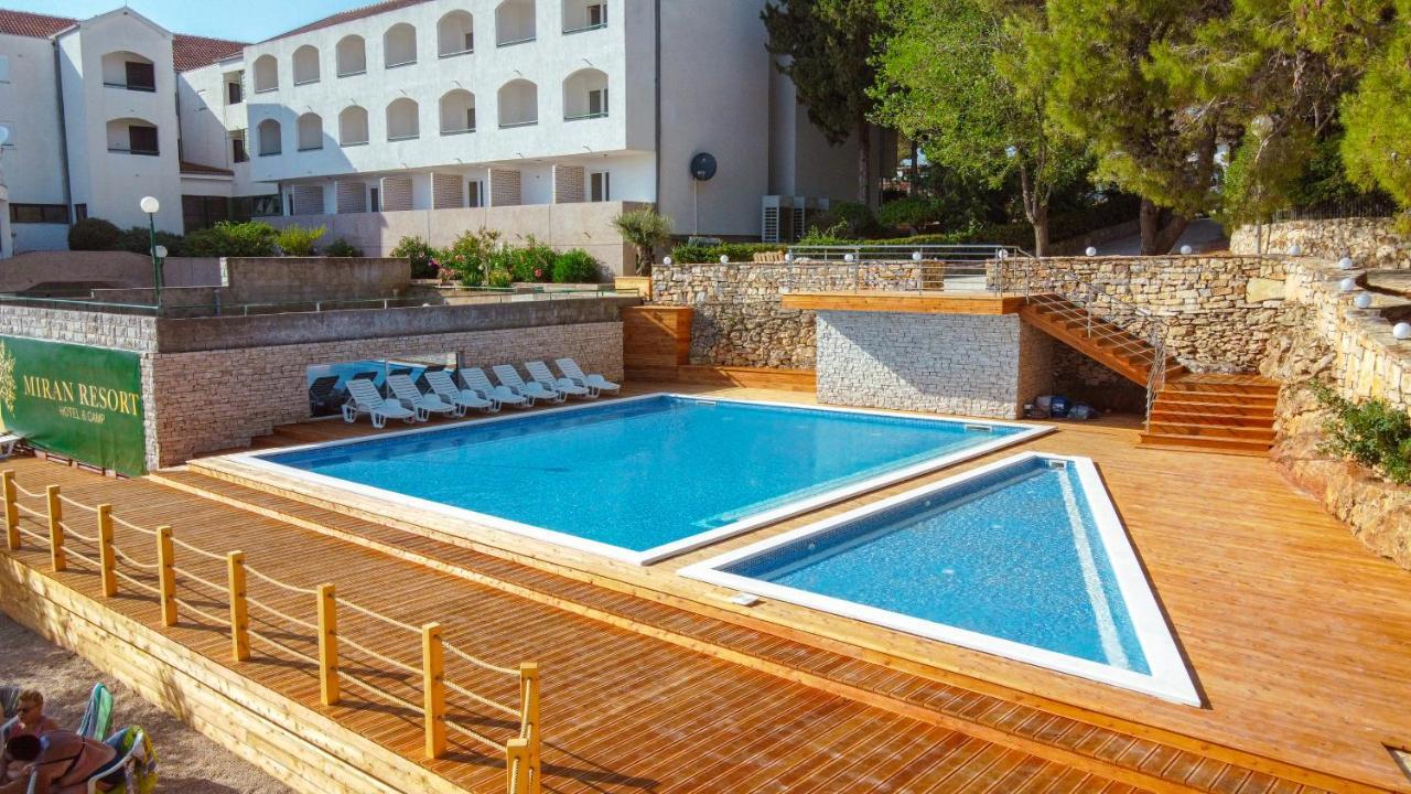 Mediteran Travel Mobile Homes Miran Pirovac Kültér fotó
