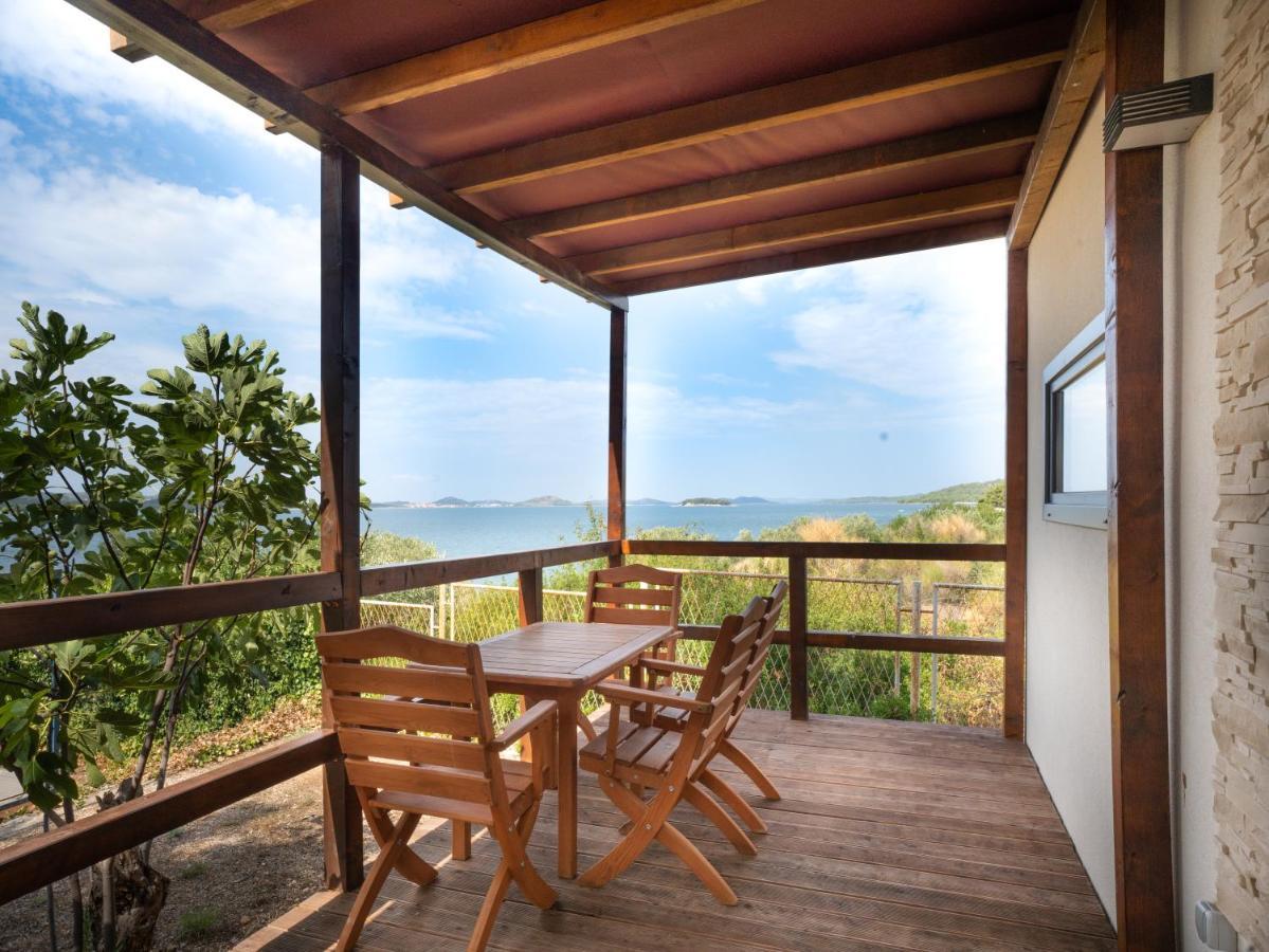 Mediteran Travel Mobile Homes Miran Pirovac Kültér fotó